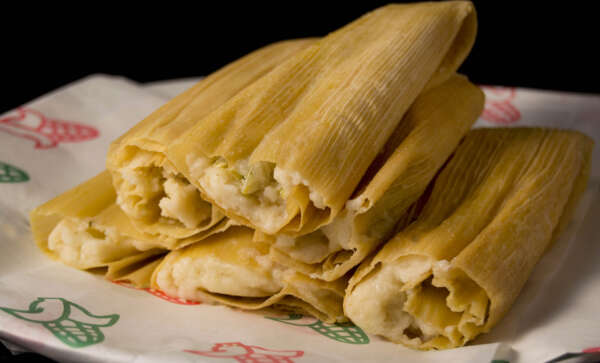 1 dozen Tamales Chicken